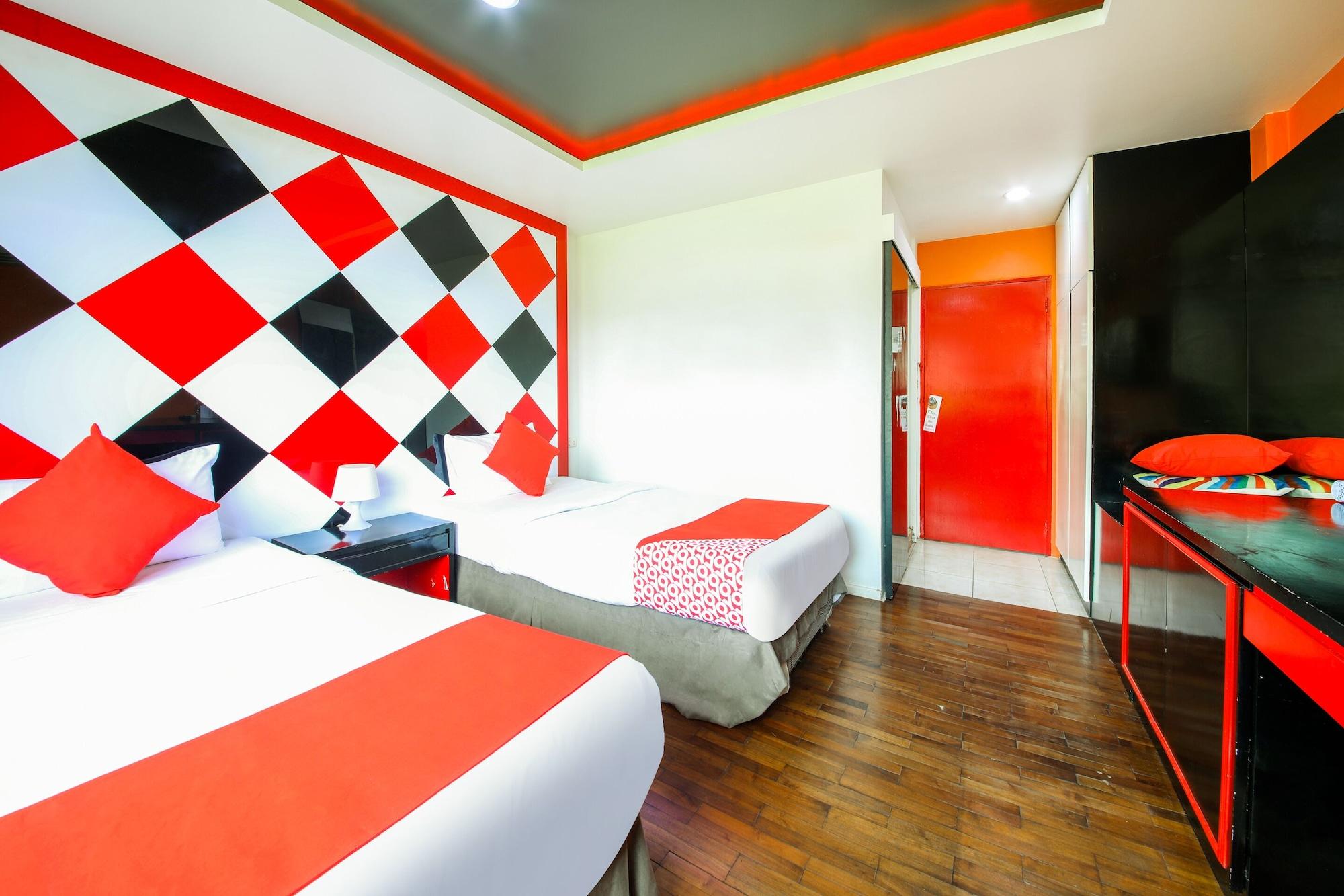 The Chilli By Golden Ray Hotel Patong Exterior photo