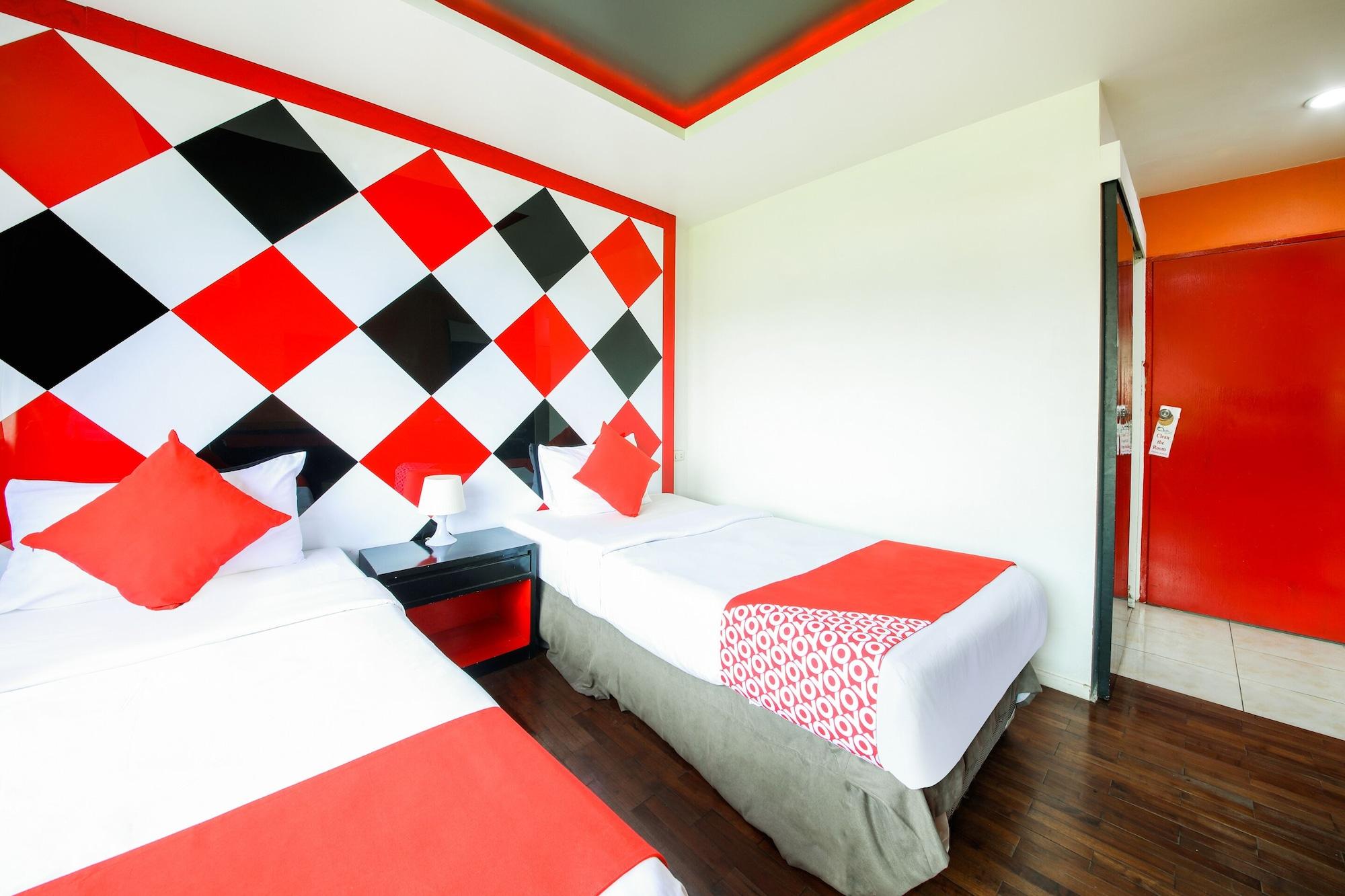 The Chilli By Golden Ray Hotel Patong Exterior photo
