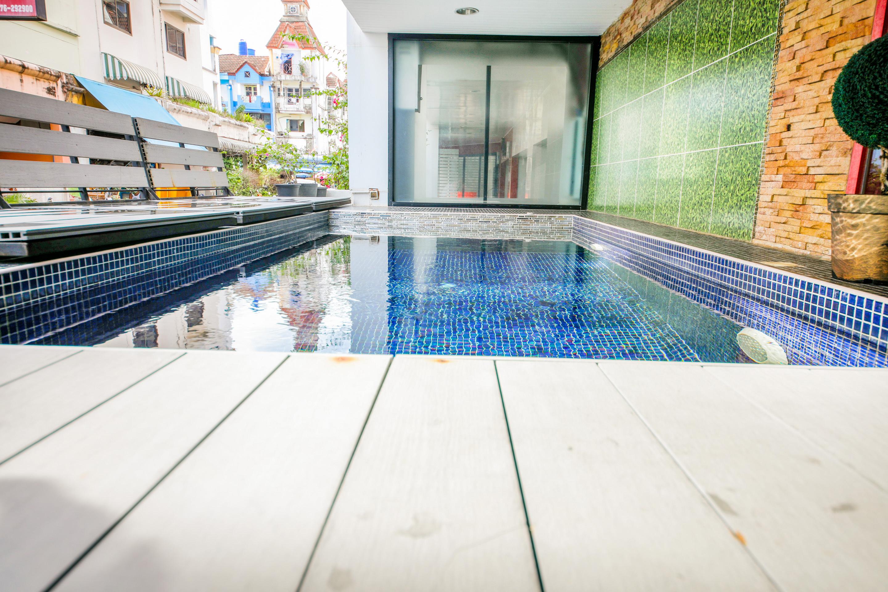The Chilli By Golden Ray Hotel Patong Exterior photo