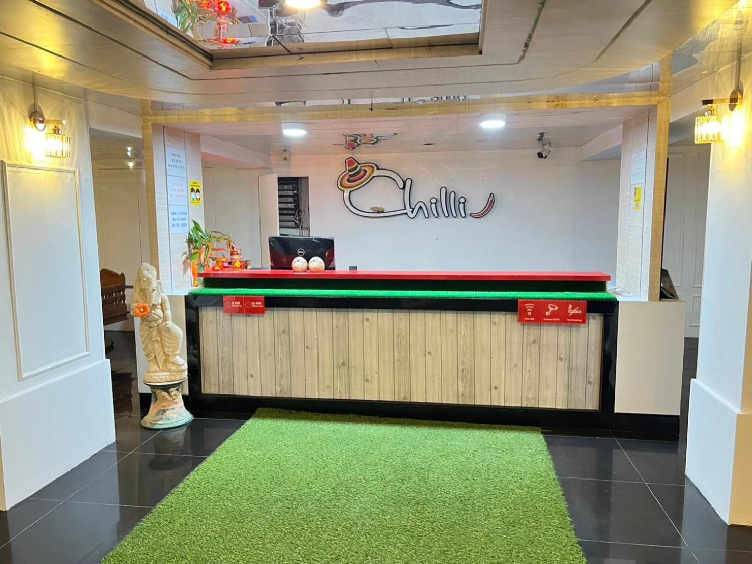 The Chilli By Golden Ray Hotel Patong Exterior photo