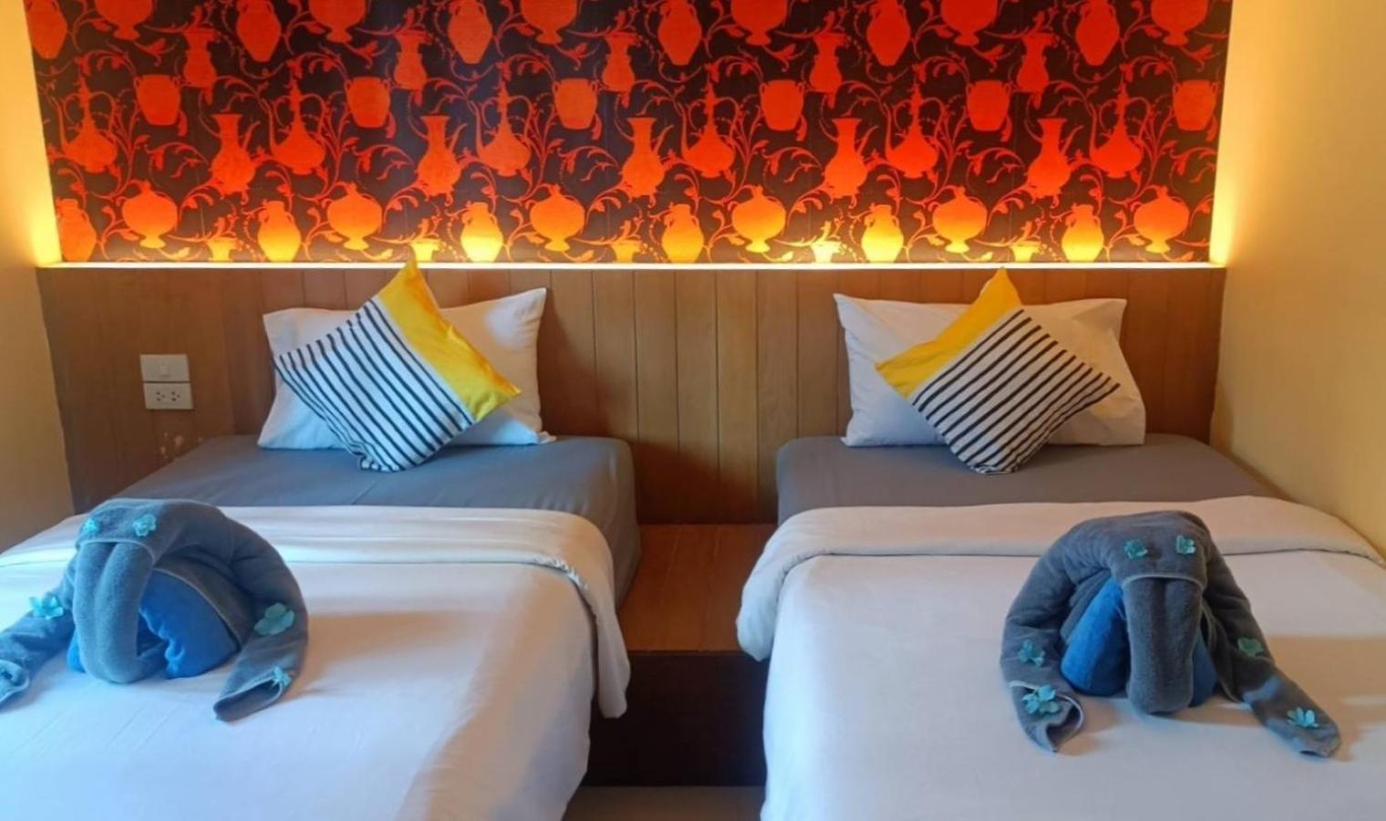 The Chilli By Golden Ray Hotel Patong Exterior photo